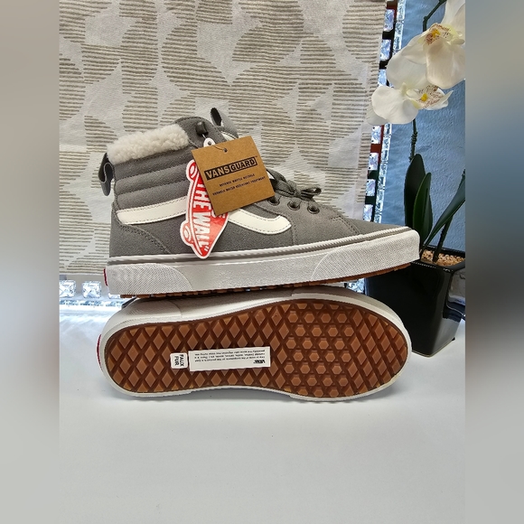Vans Filmore Vansguard Women's High-Top Skate Shoes - Picture 7 of 9